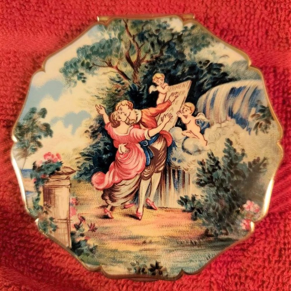 Stratton England Powder Compact Victorian Scene Enamel Goldtone Vtg